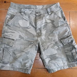 Wrangler Camo shorts